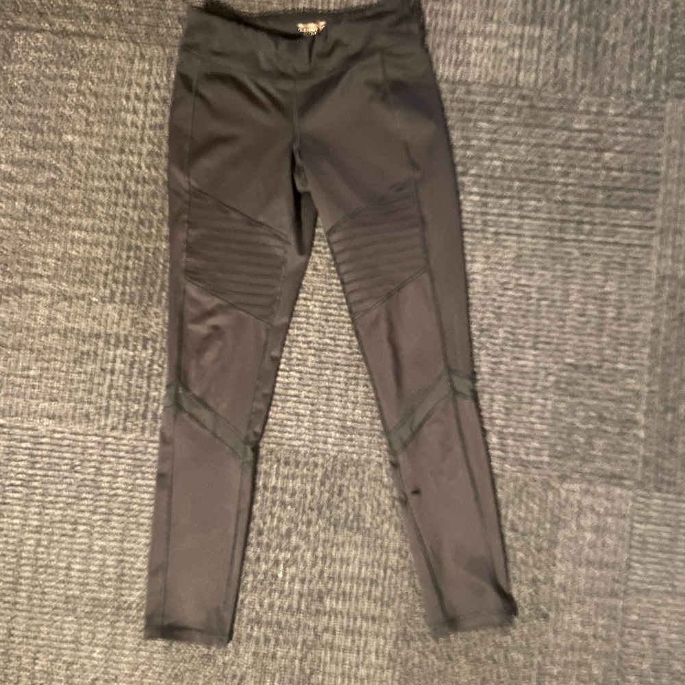 Old Navy Active Black Leggings